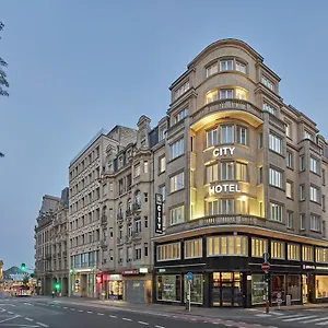 City Hotel Hotell
