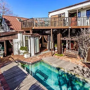 https://harfield-guest-villa.hotels-capetown.com